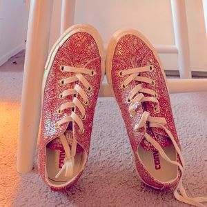 Rose Pink Converse